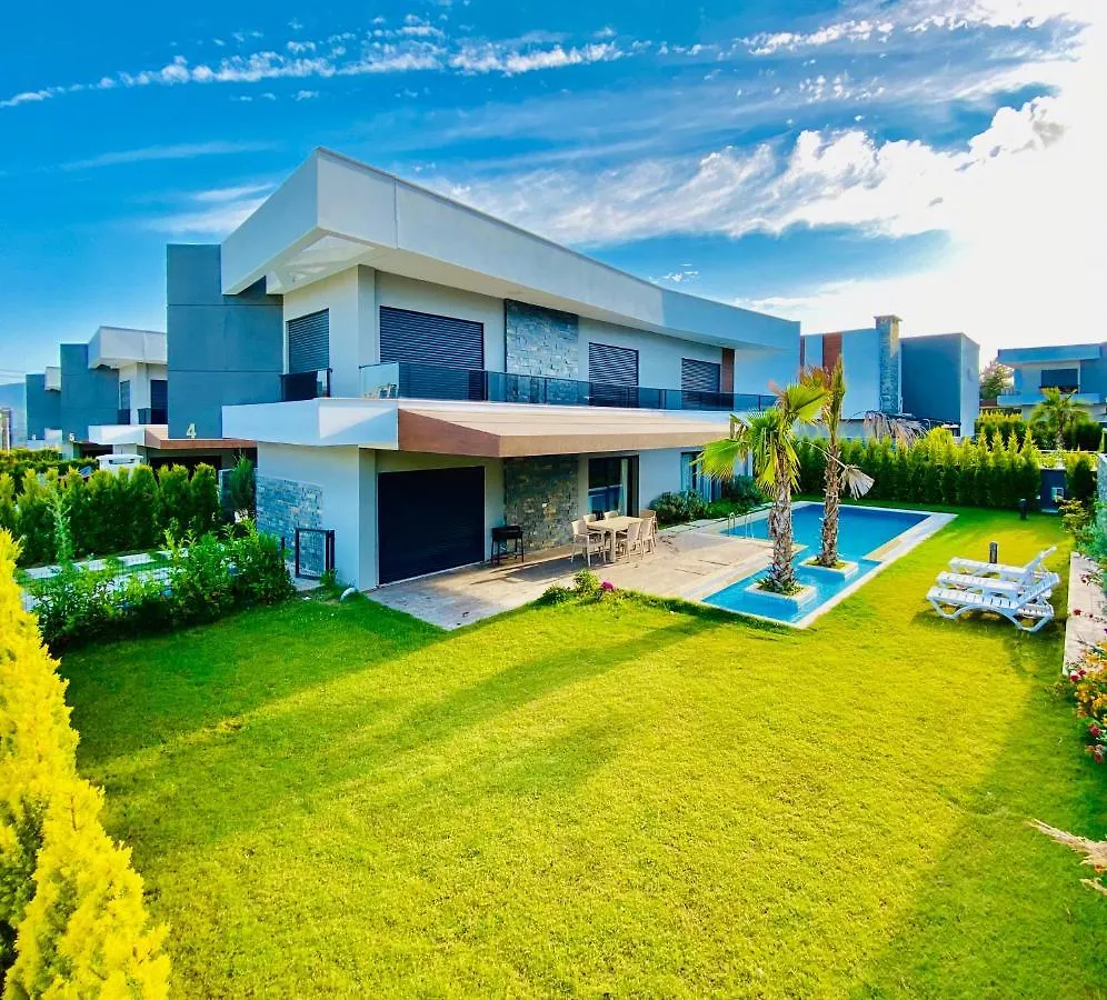 Willa Oasis Villalari 4 Kusadası