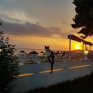Hotel Sevilla, Kuşadası